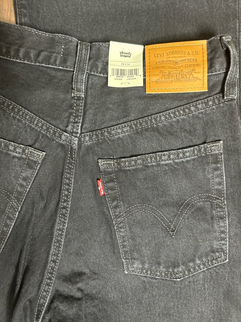 Levi’s Premium Black Ribcage Wide Leg Denim High Rise Jeans Womens 28 - Picture 4 of 5